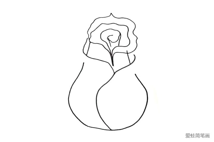 玫瑰花苞怎么画简单图片